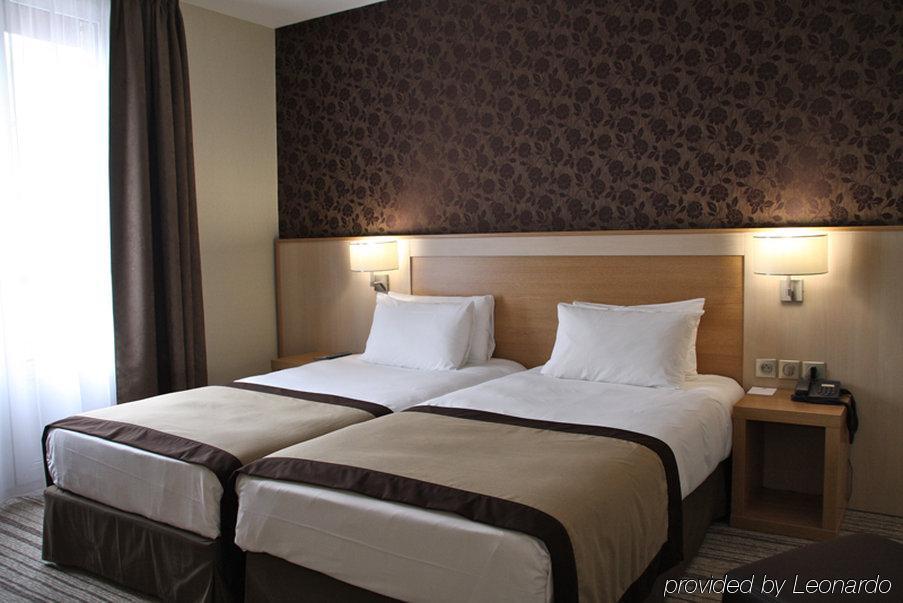 Best Western Plus Hotel Malherbe カーン 部屋 写真