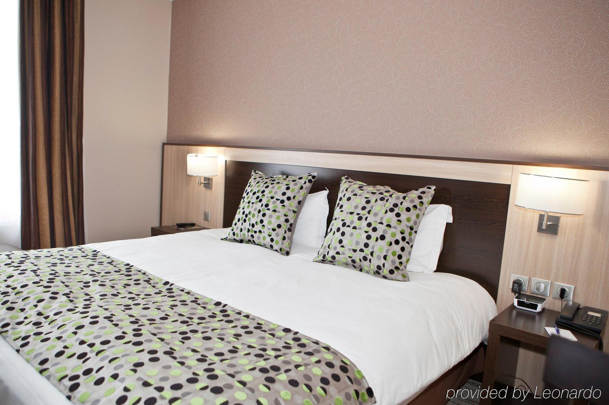 Best Western Plus Hotel Malherbe カーン 部屋 写真